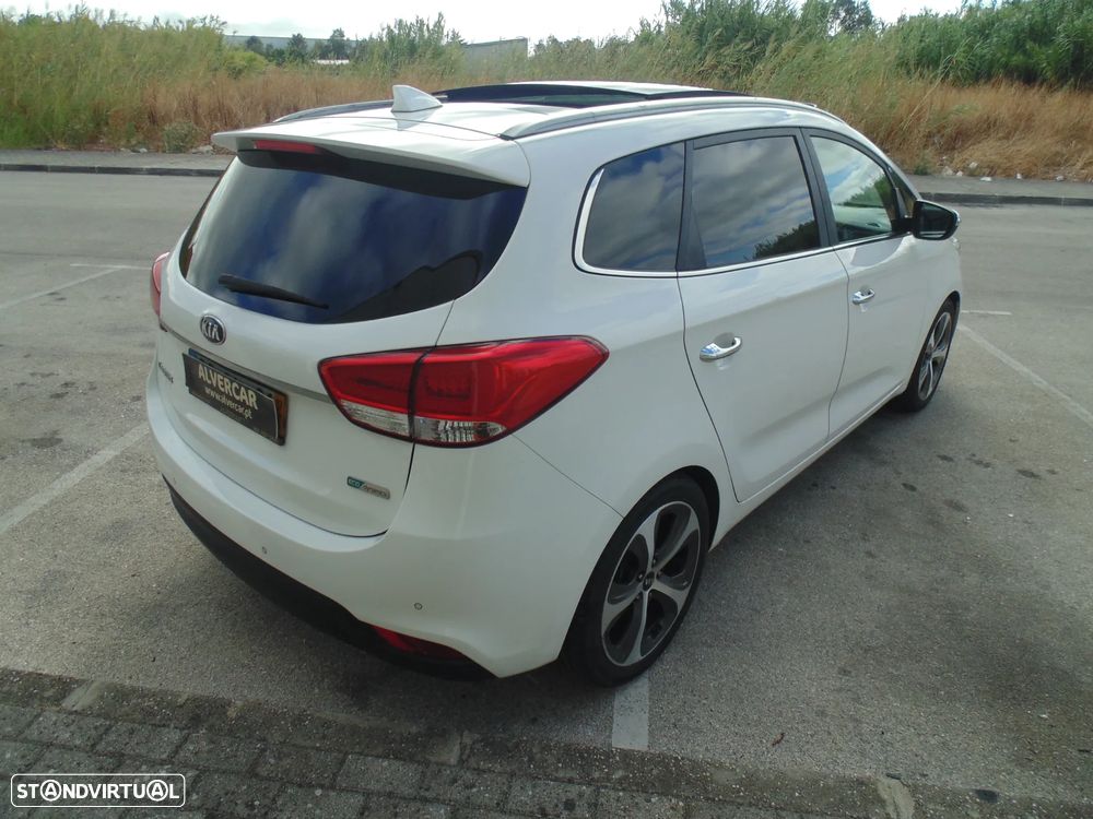 Kia Carens 1.7 CRDi ISG TX - 11