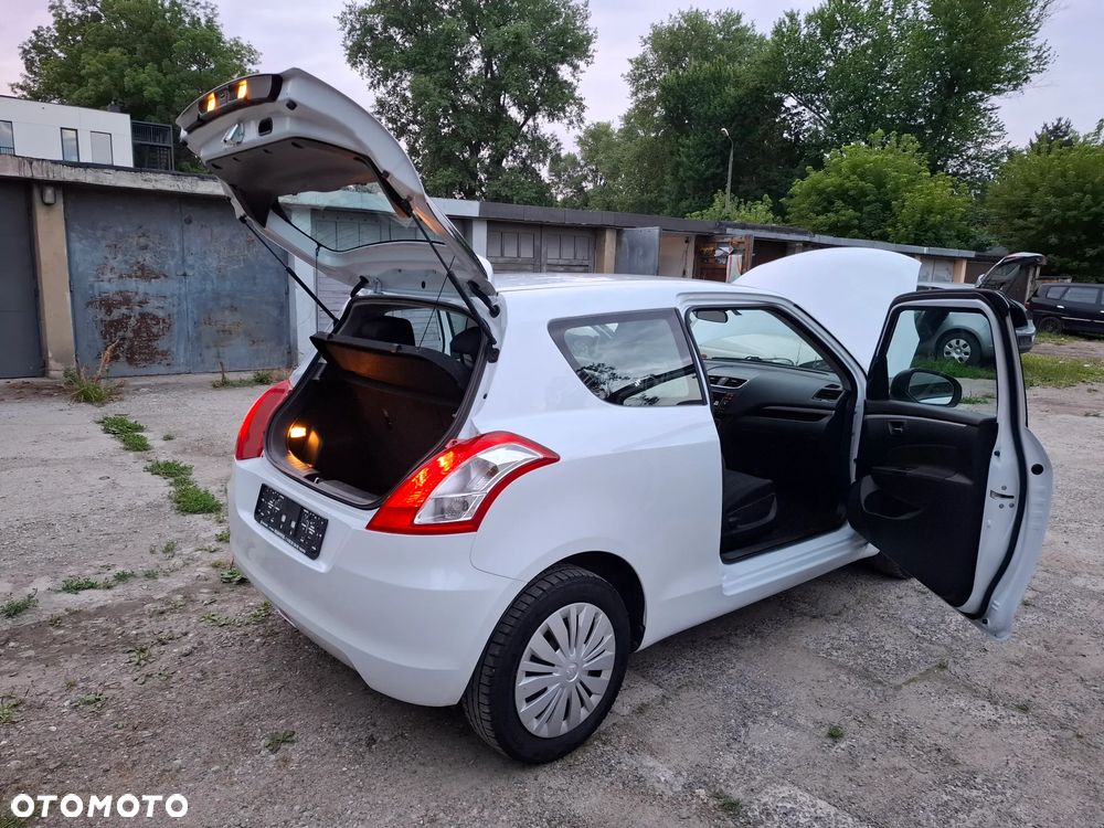 Suzuki Swift 1.2 BlackWhite - 26