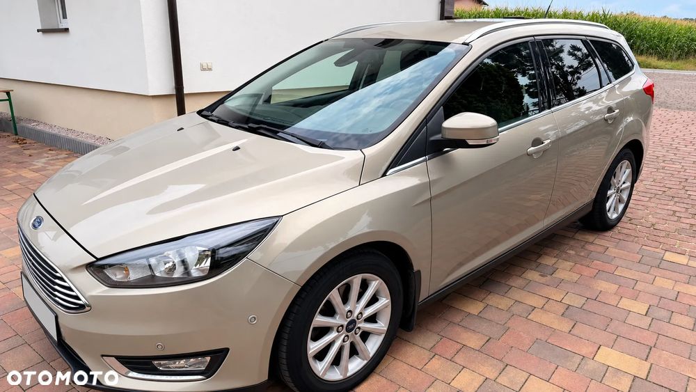 Ford Focus - 1