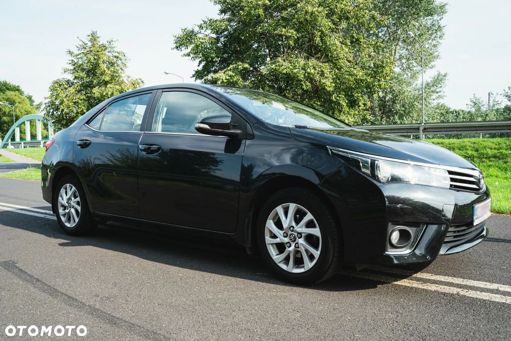 Toyota Corolla 1.6 Comfort - 12