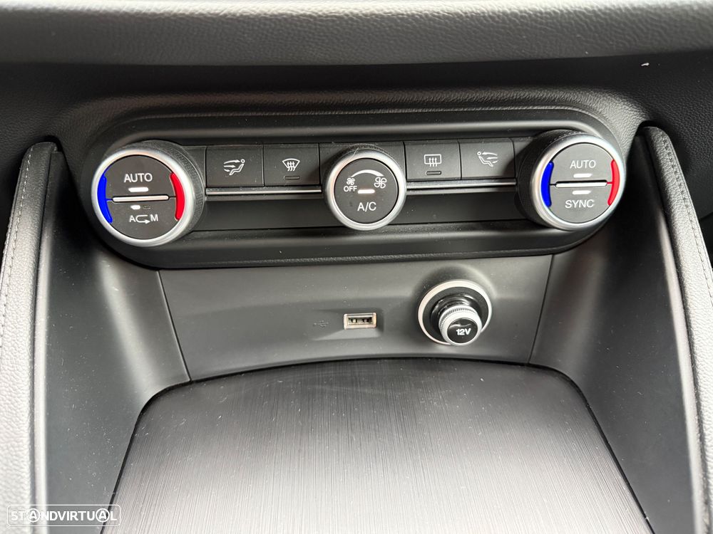 Alfa Romeo Stelvio 2.2 D Super AT8 - 17