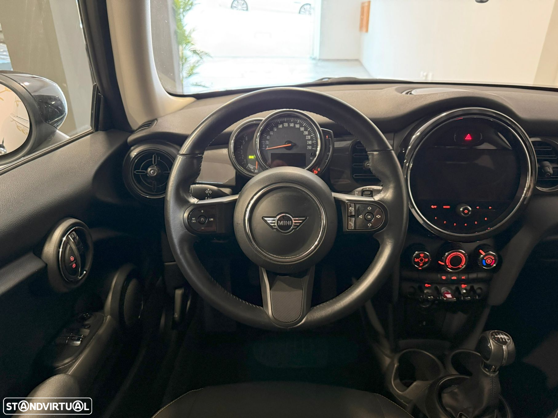 MINI 3 Portas One Sport Edition - 12