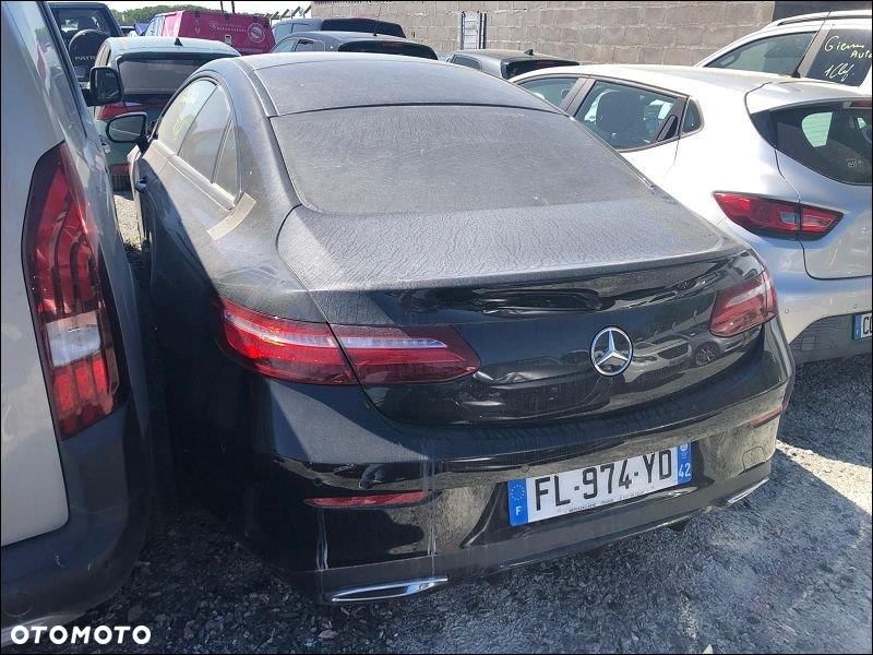 Mercedes-Benz Klasa E - 5