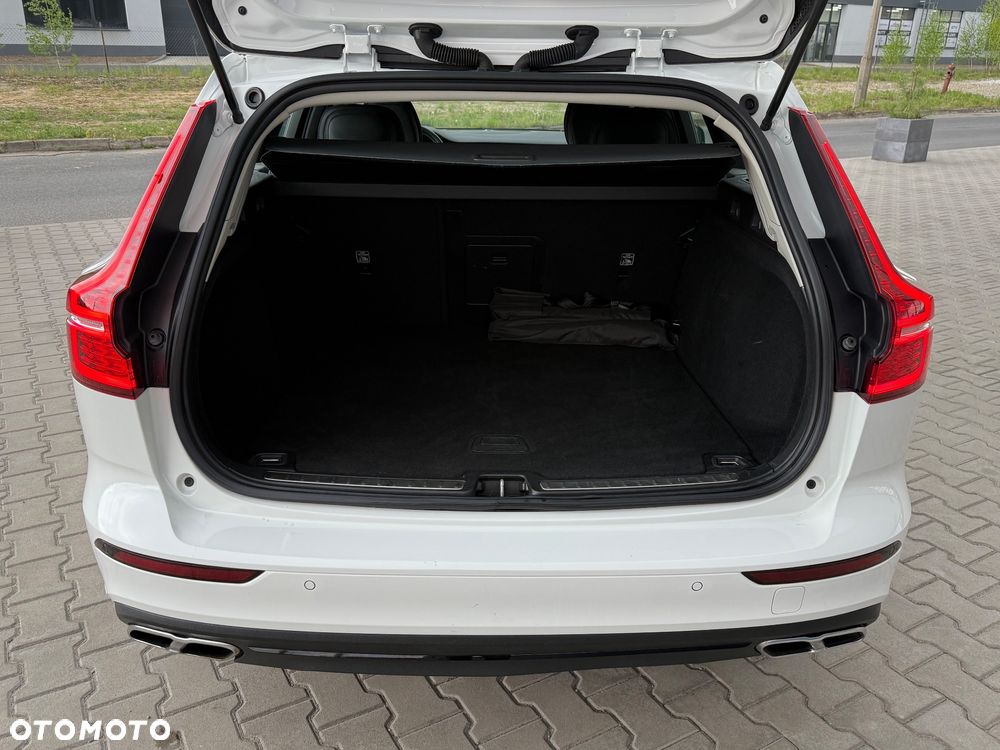Volvo V60 B3 B Geartronic RDesign - 38