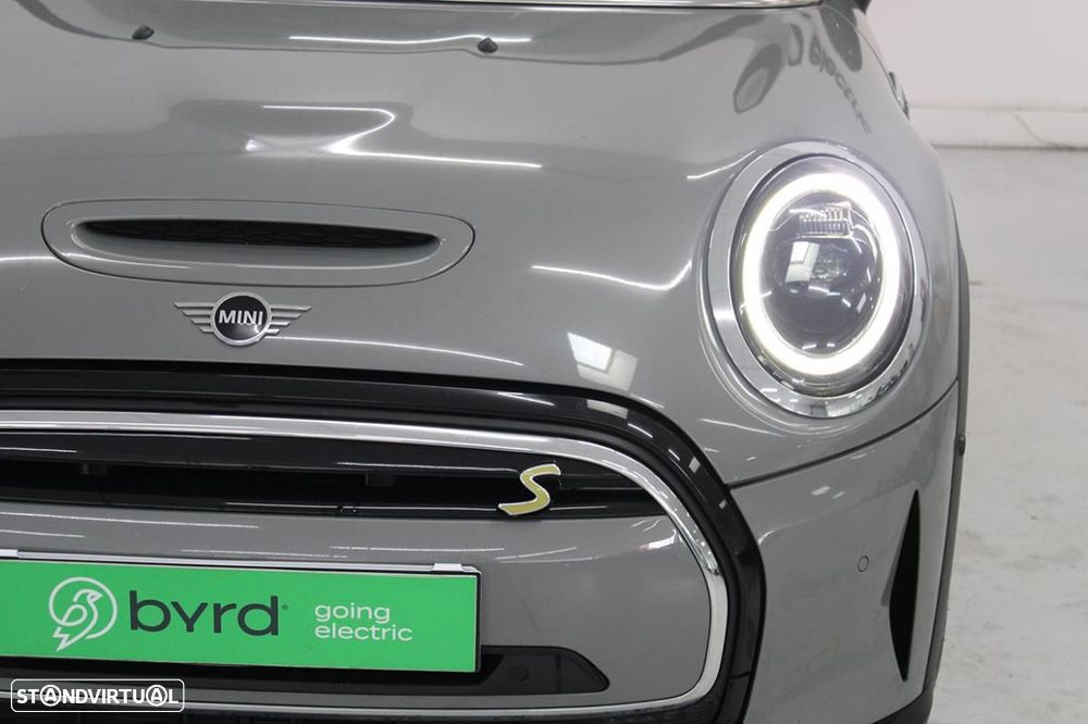 MINI 3 Portas Cooper SE Premium Yours - 4