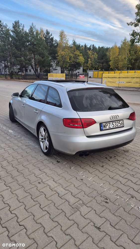 Audi A4 Avant - 4