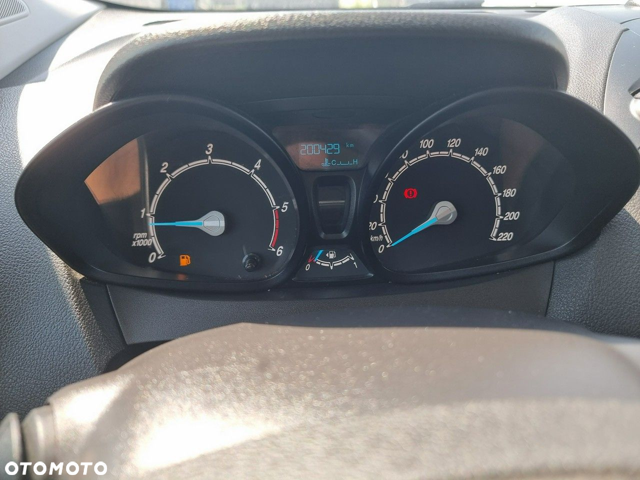 Ford Tourneo Courier - 20