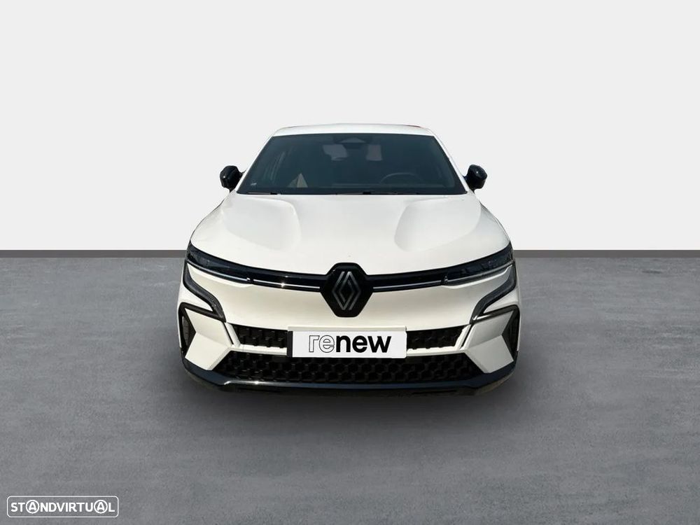 Renault Mégane E-Tech - 3