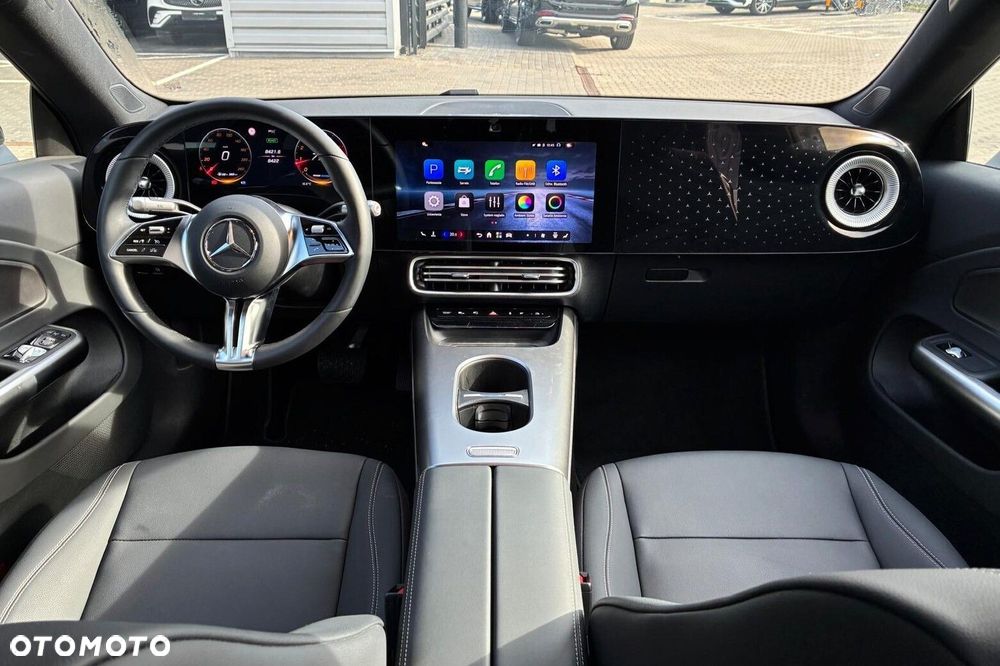 Mercedes-Benz CLA - 9