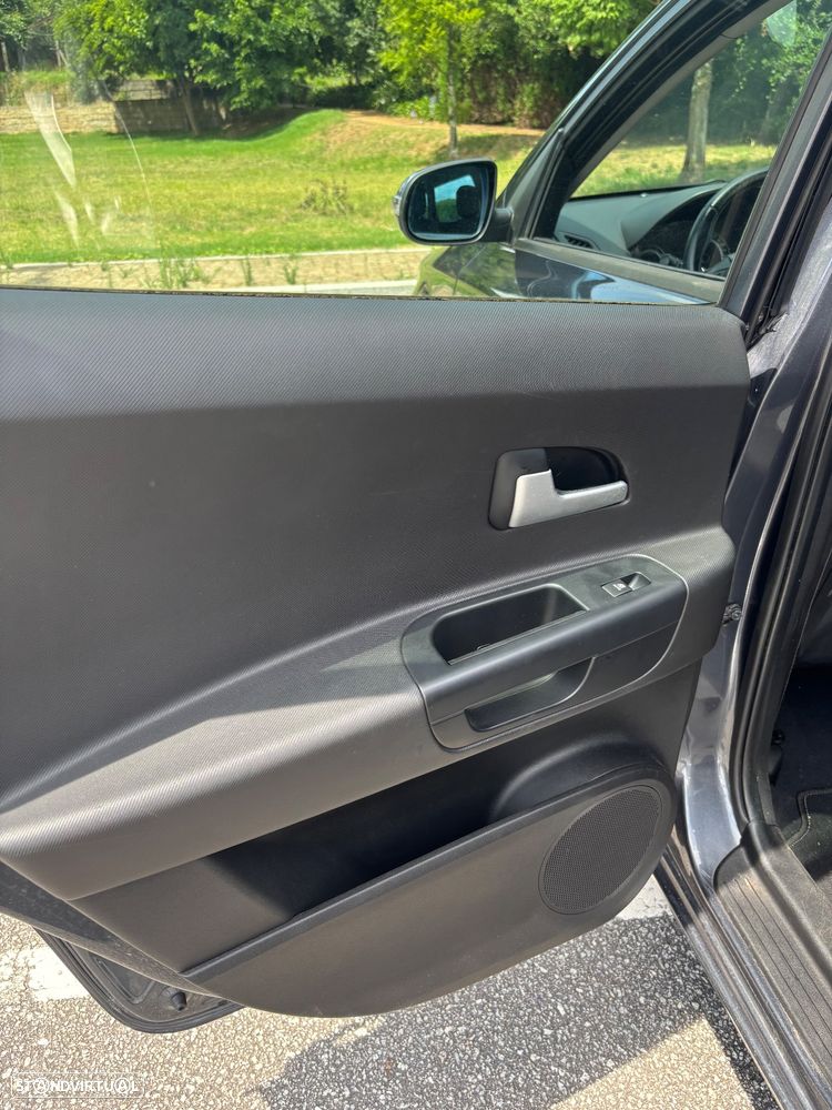 Kia Ceed SW 1.4 CVVT LX - 9