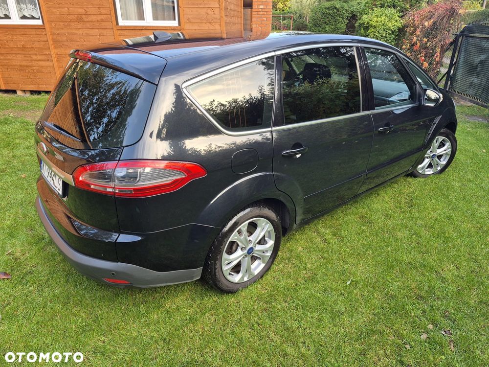 Ford S-Max 2013 photo 3