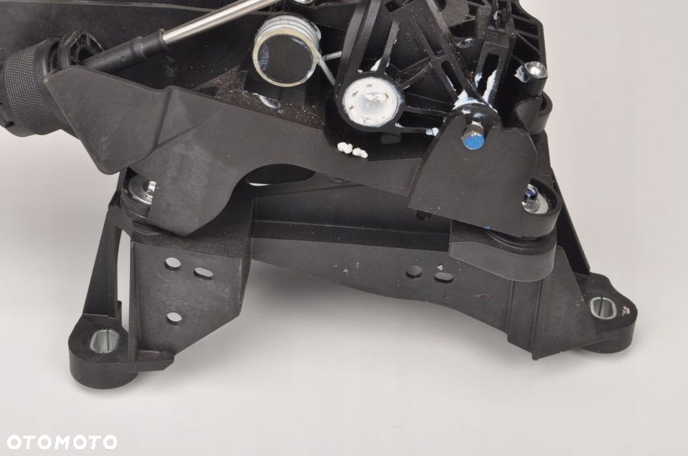 FORD FOCUS MK3 1.6 Ti LEWAREK WYBIERAK BIEGÓW - 9