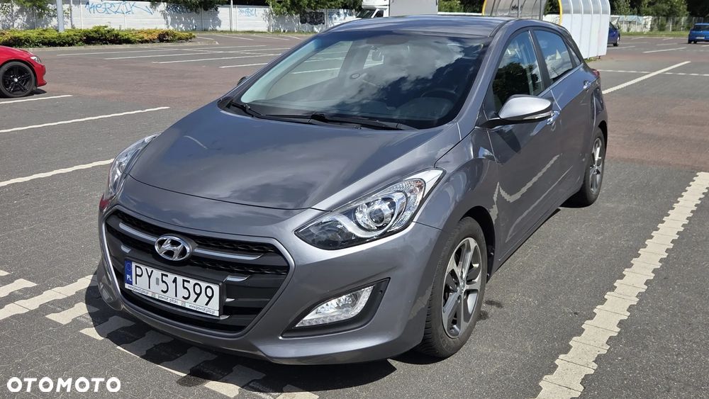 Hyundai i30 1.6 GDI Comfort - 1