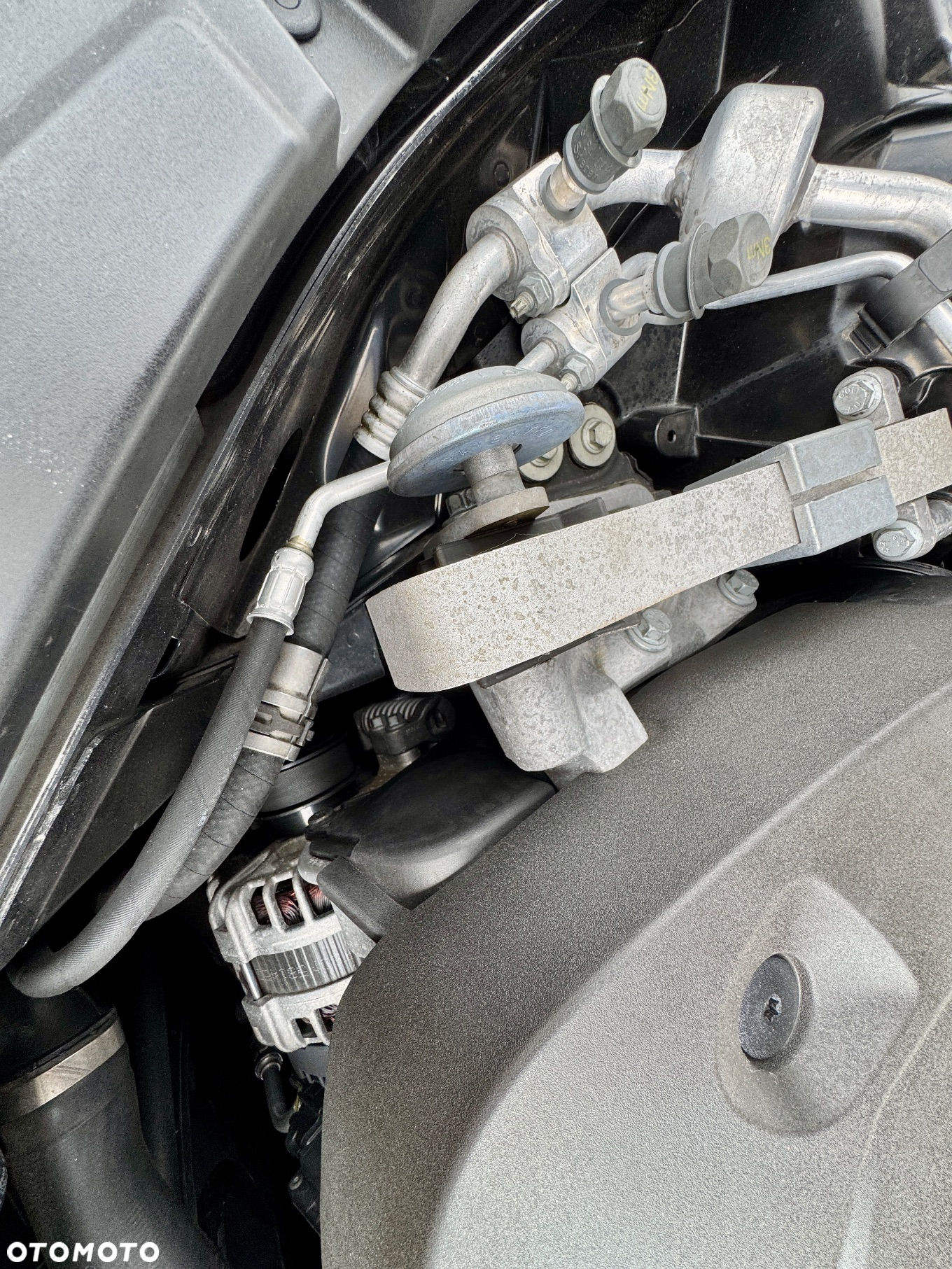 Volvo V90 D5 AWD Geartronic Momentum Pro - 11