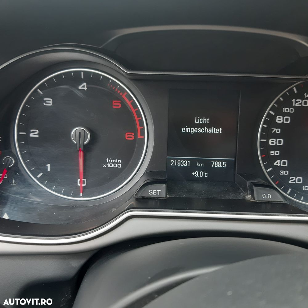 Audi A4 Avant 2.0 TDI DPF multitronic Ambition - 13