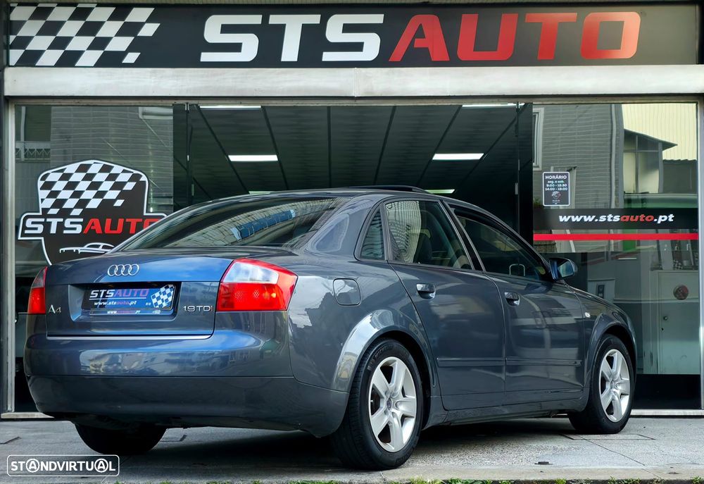 Audi A4 1.9 TDI m5 - 52