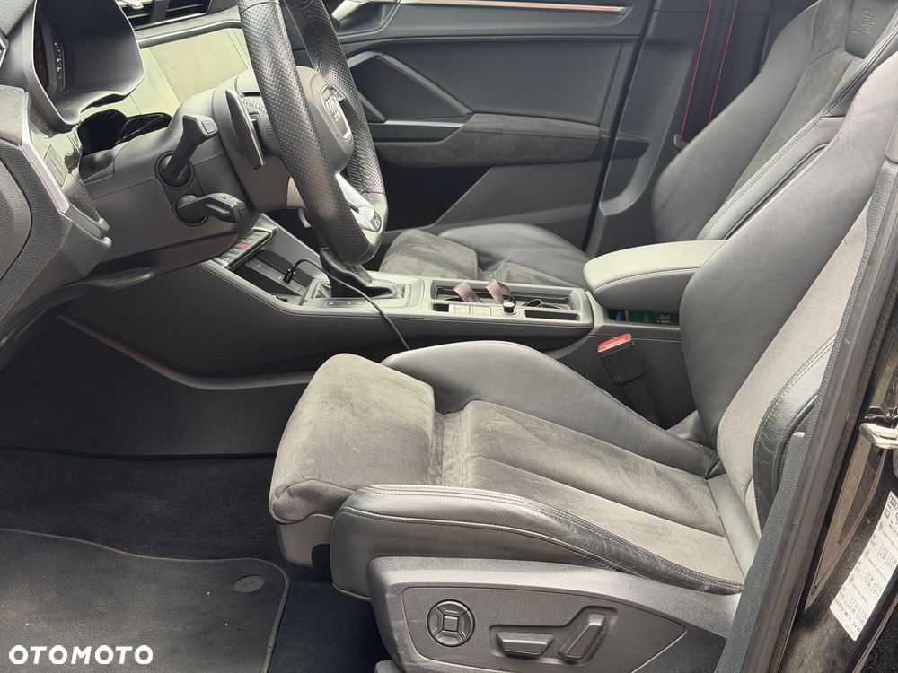 Audi RS Q3 Sportback - 21