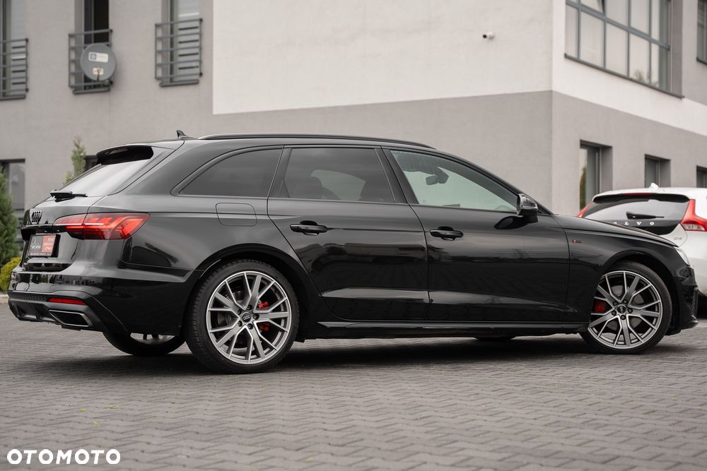 Audi A4 Avant 40 TFSI S tronic S line - 13