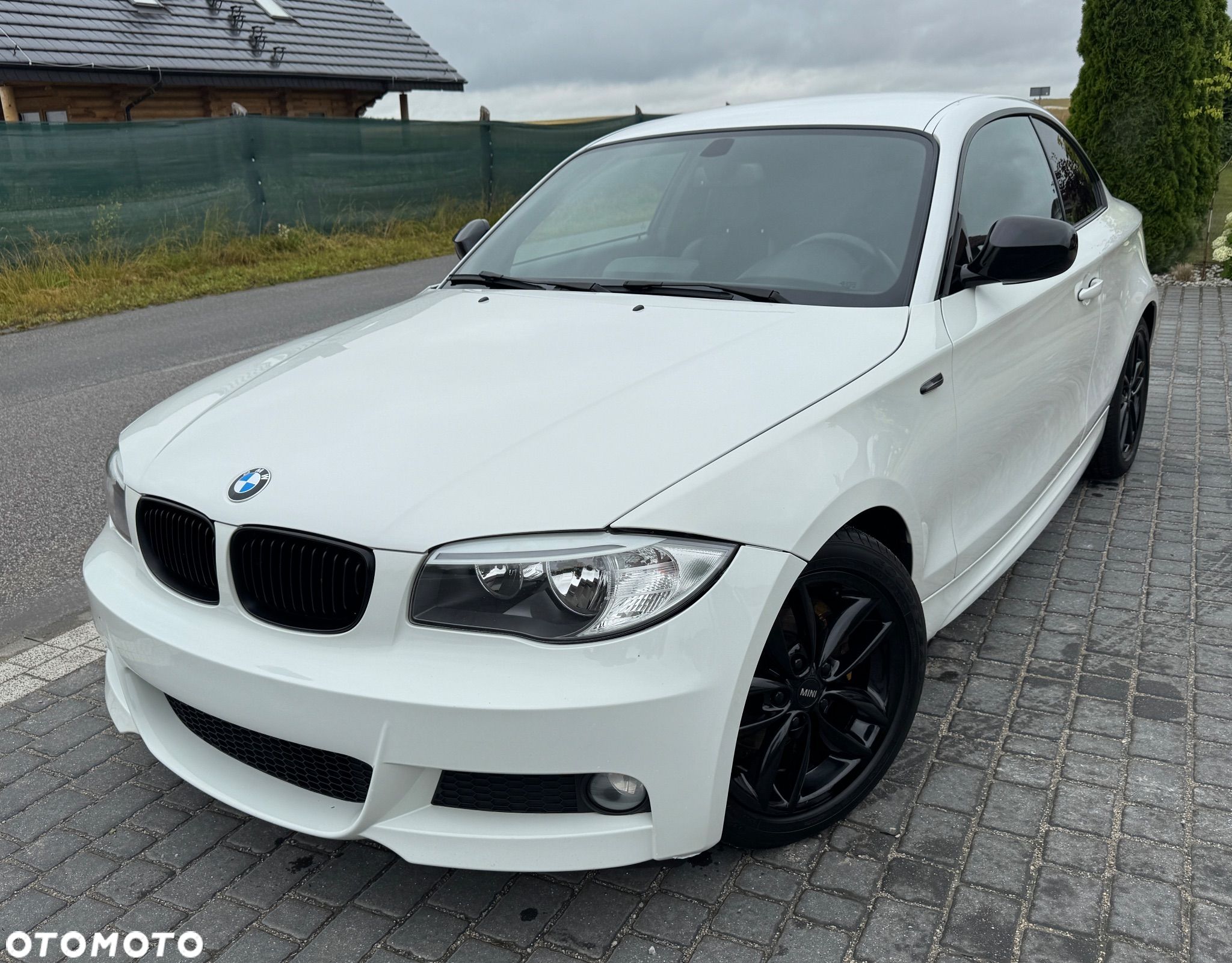 BMW Seria 1 120i - 1