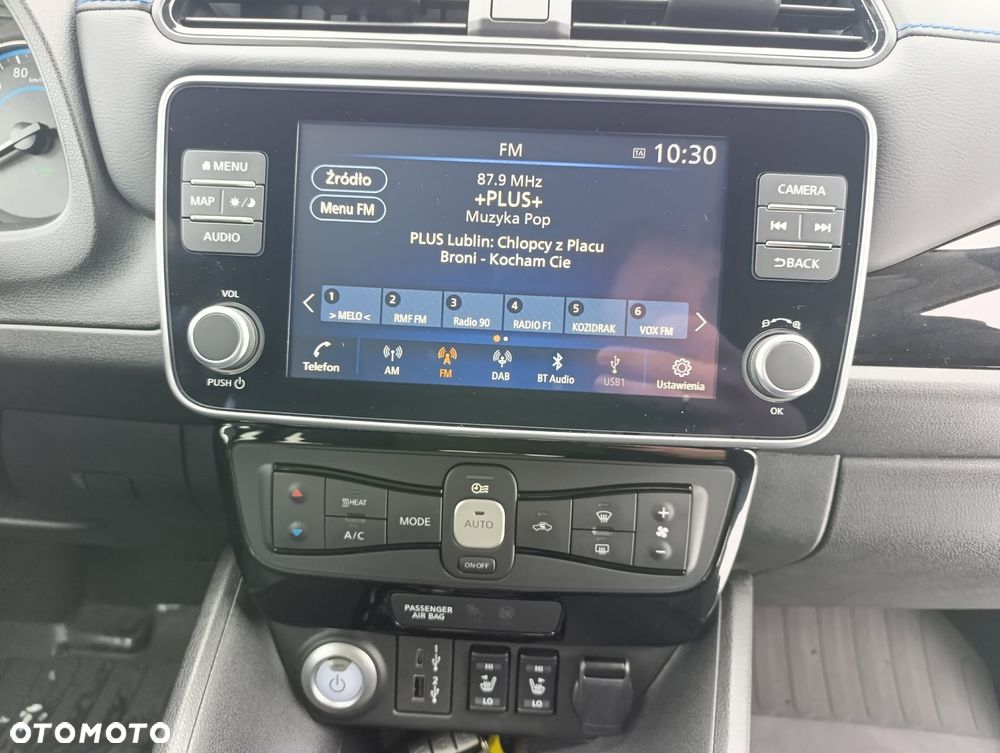 Nissan Leaf 40kWh N-Connecta - 13