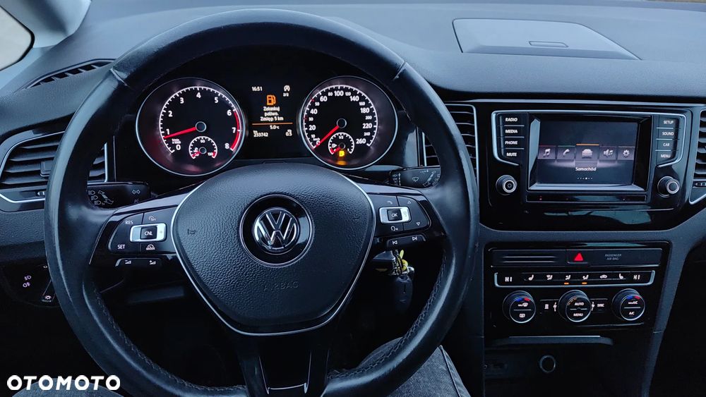 Volkswagen Golf Sportsvan - 9