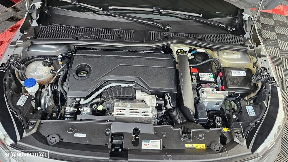 Peugeot 208 1.2 Hybrid Allure e-DCS6 - 23