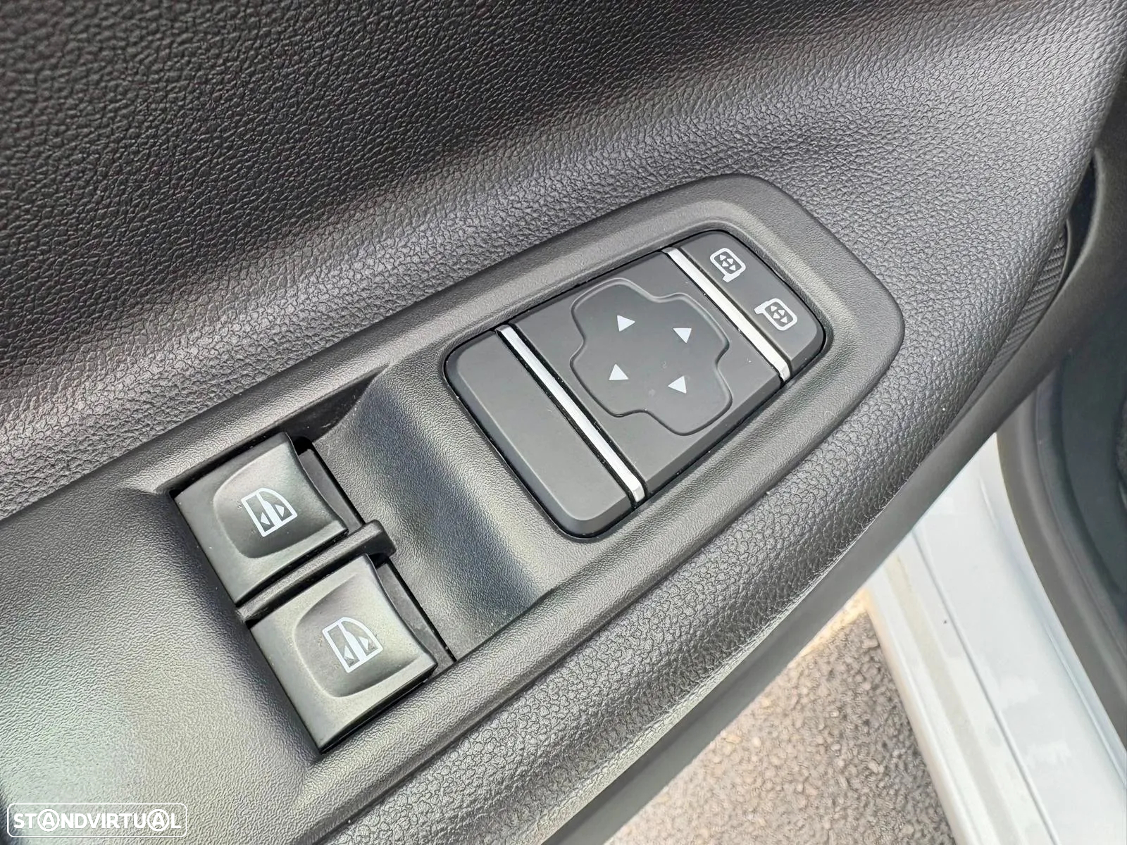 Renault Zoe (c/ Bateria) Zen 50 - 14