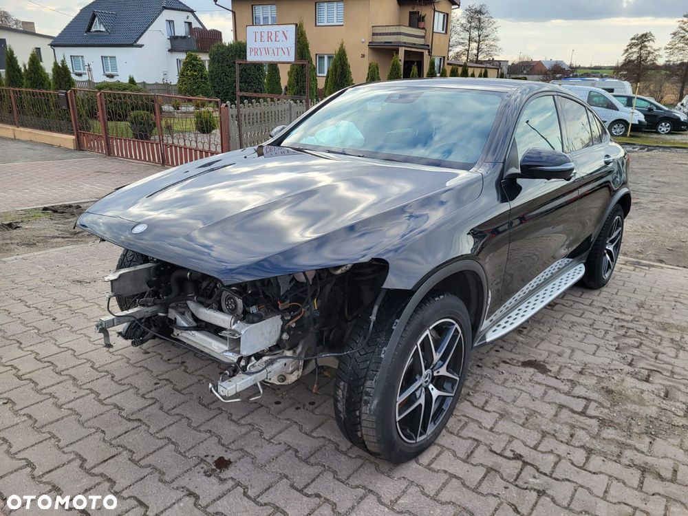Mercedes-Benz GLC 250 d 4-Matic - 28