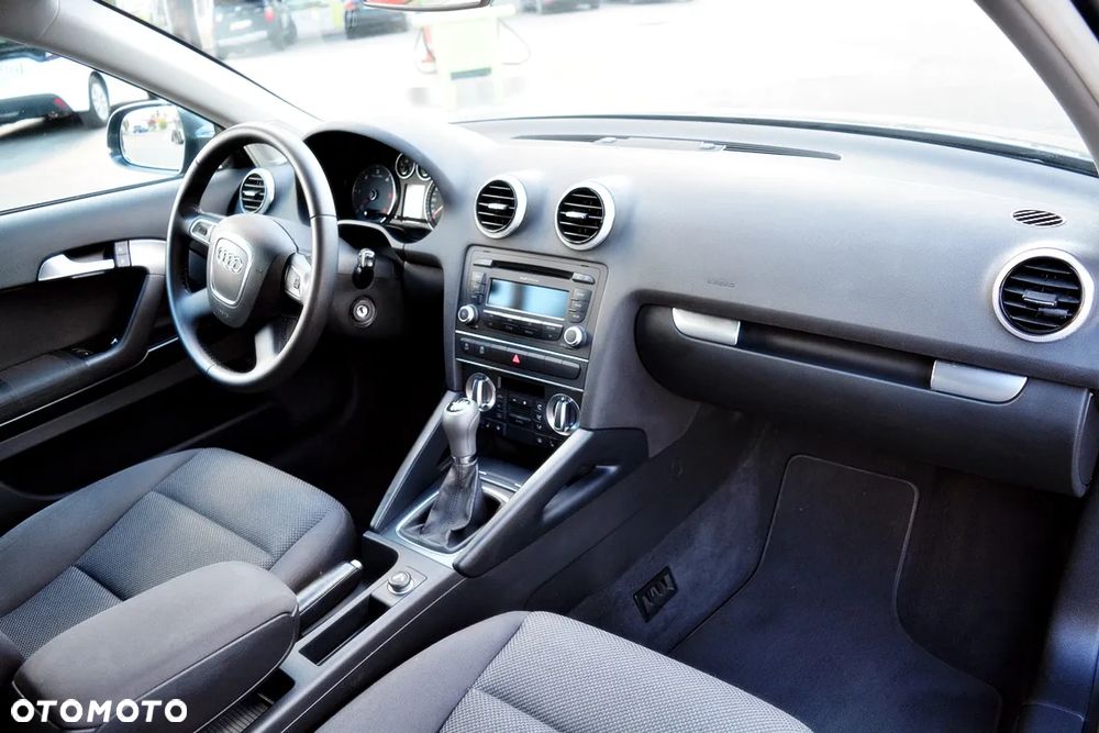 Audi A3 3-drzwiowe 1.6 TDI 99g DPF - 7