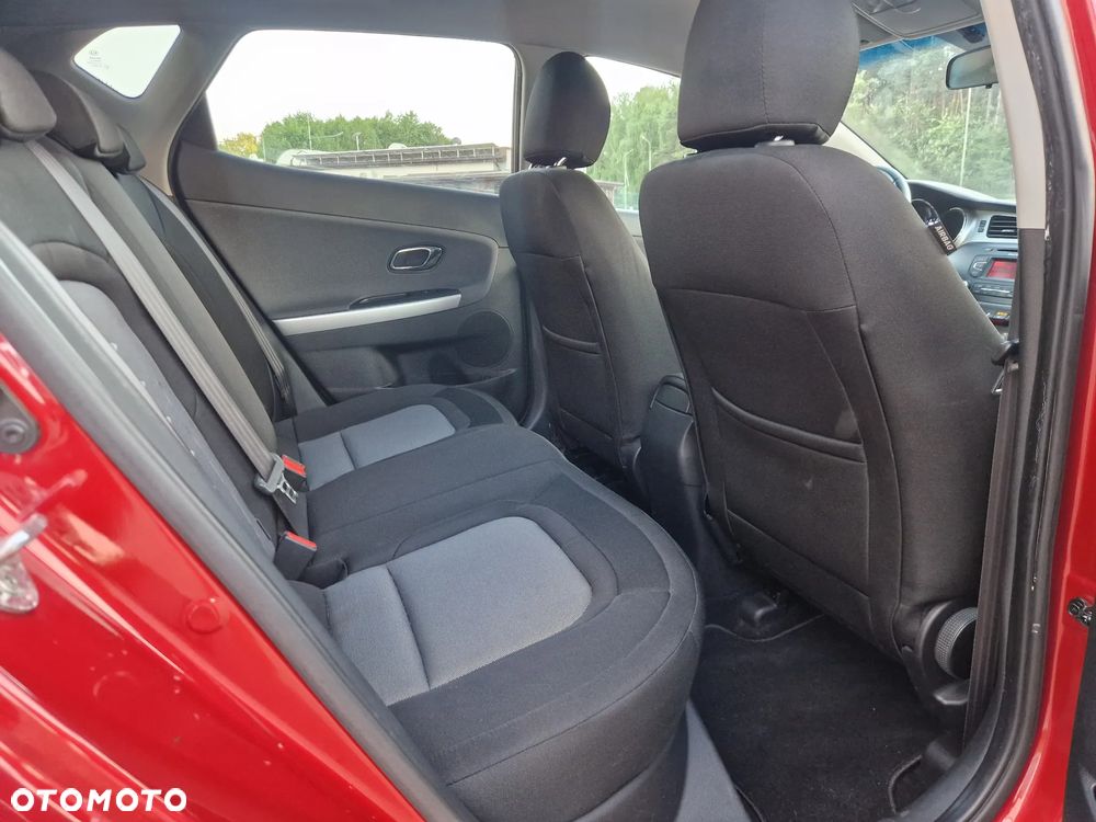 Kia Ceed 1.4 CVVT Edition 7 - 33