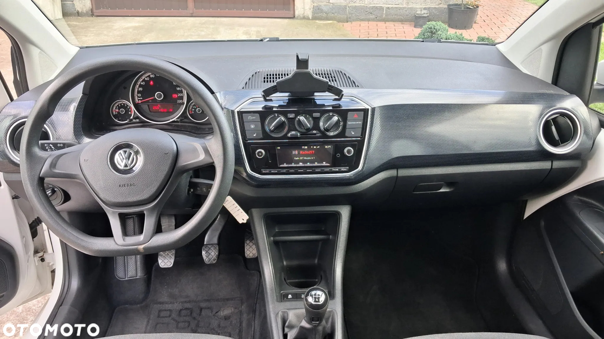 Volkswagen up! (BlueMotion Technology) high - 8