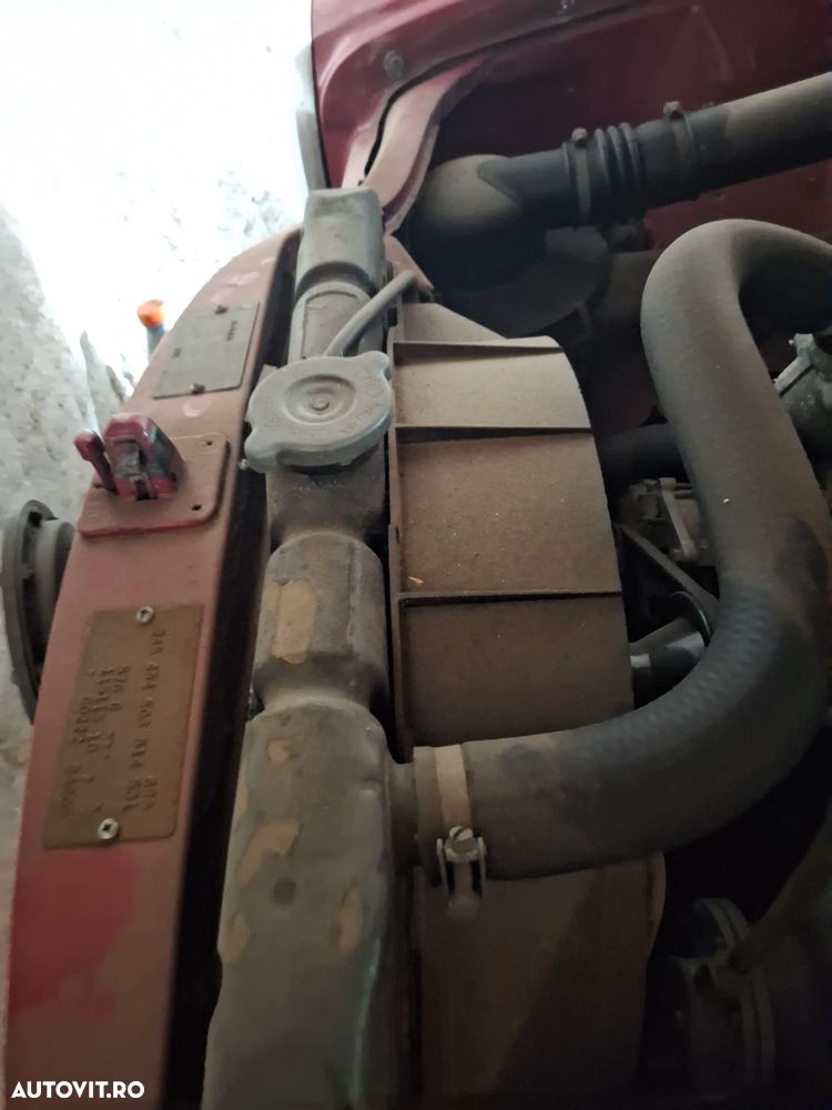 Mercedes-Benz W115 - 3