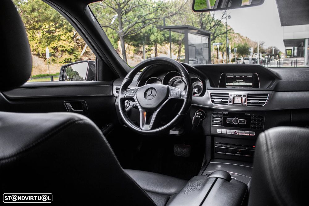 Mercedes-Benz E 300 Bluetec Hybrid Avantgarde - 31