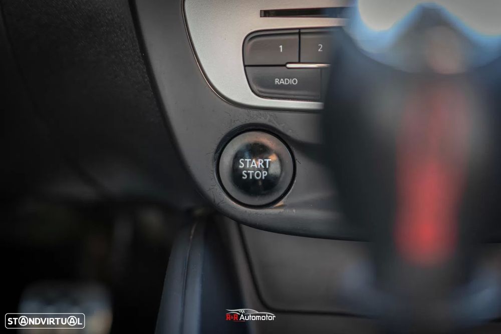 Renault Mégane Sport Tourer 1.6 dCi GT Line - 31