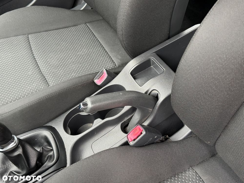 Hyundai i30 1.6 blue Style - 24