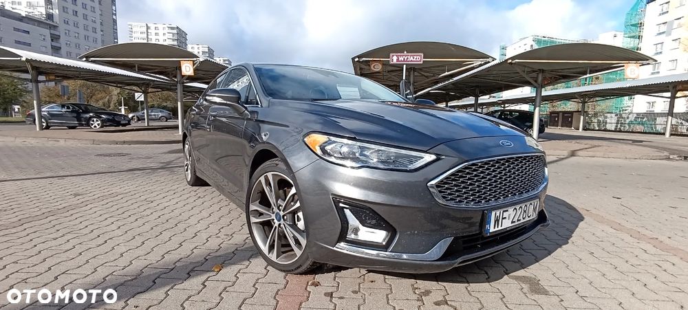 Ford Fusion 2.0 EcoBoost Titanium - 14