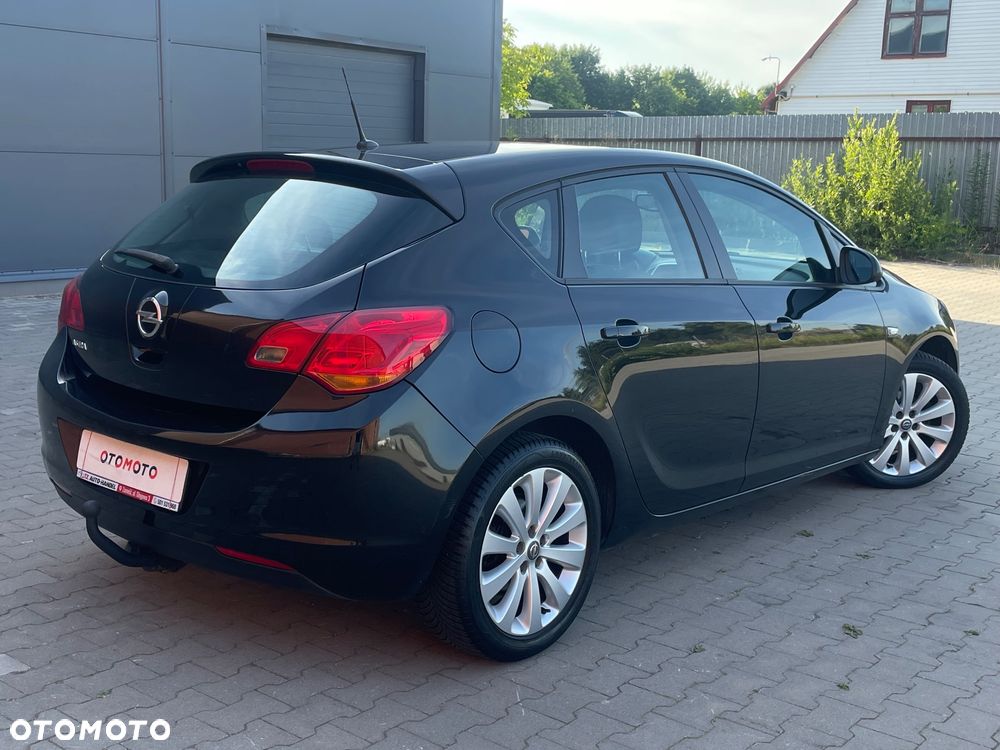 Opel Astra 1.6 Style - 4