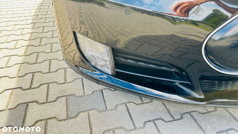 Tesla Model S - 34