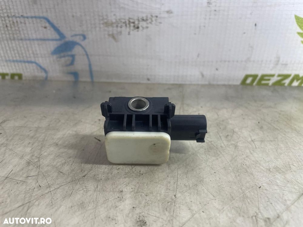 Senzor impact 0038202826 Mercedes-Benz ML W164 [2005 - 2008] 3.0 cdi - 1