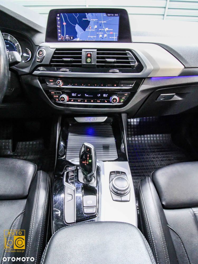 BMW X3 xDrive20d xLine - 17