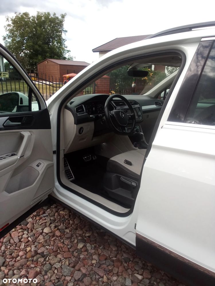 Volkswagen Tiguan - 10