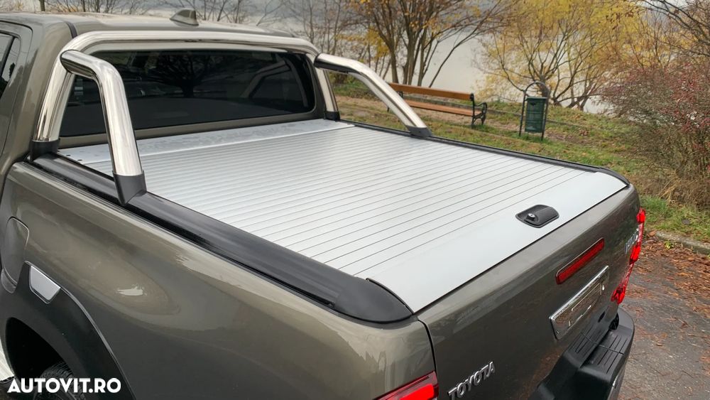 Toyota Hilux 2.8D 204CP 4x4 Double Cab AT Executive Color Edition - 10