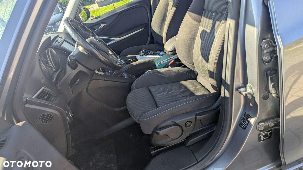 Opel Zafira - 3