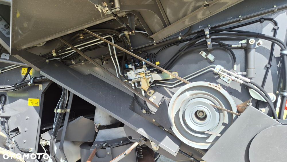 Claas Lexion 770TT z hederem - 13