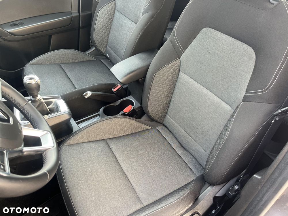 Renault Captur - 14