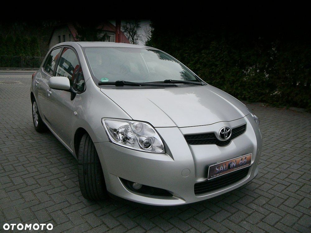 Toyota Auris 1.6 Valvematic Edition - 9