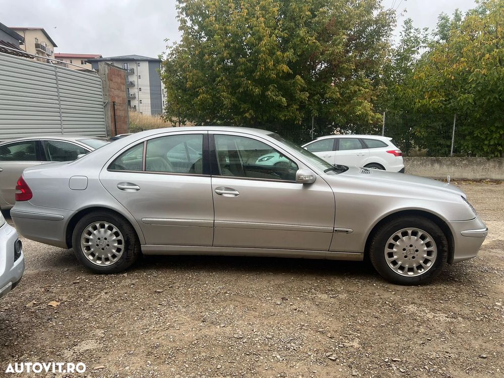 Mercedes-Benz E 320 CDI Elegance - 4