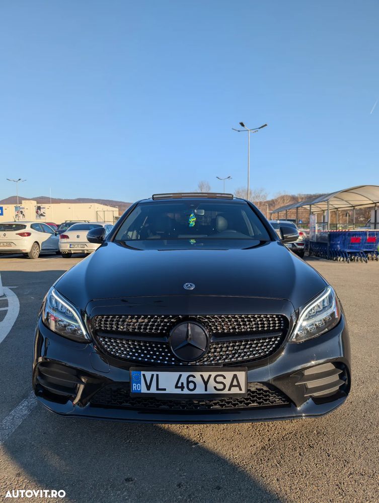 Mercedes-Benz C 300 9G-TRONIC AMG Line - 4