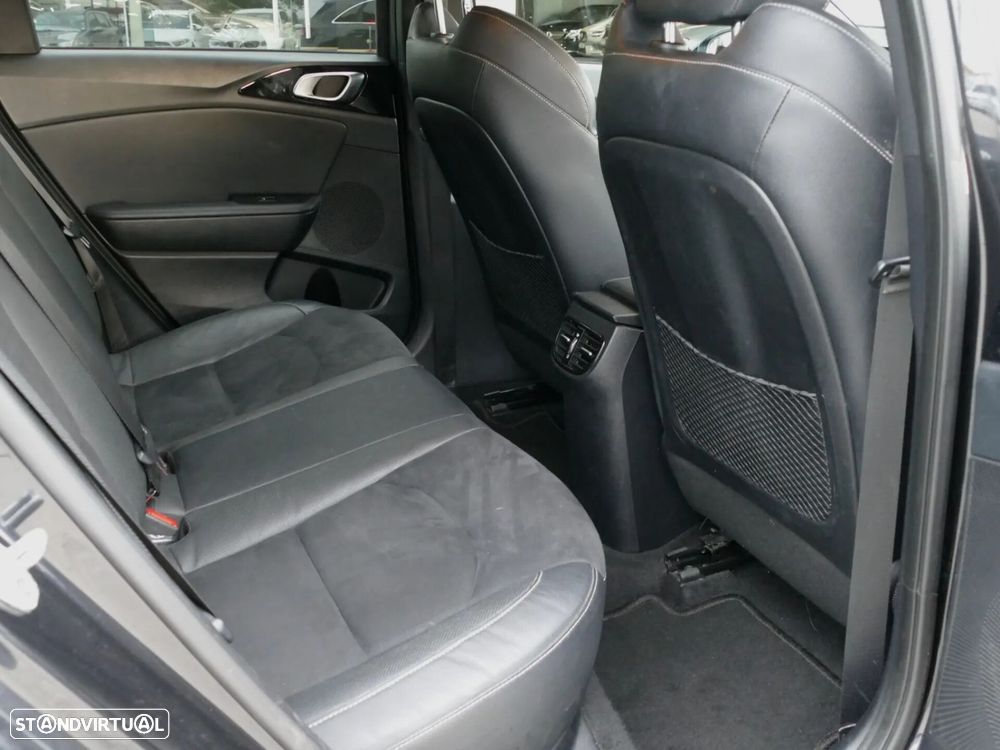 Kia Ceed 1.0 T-GDI GT Line - 30