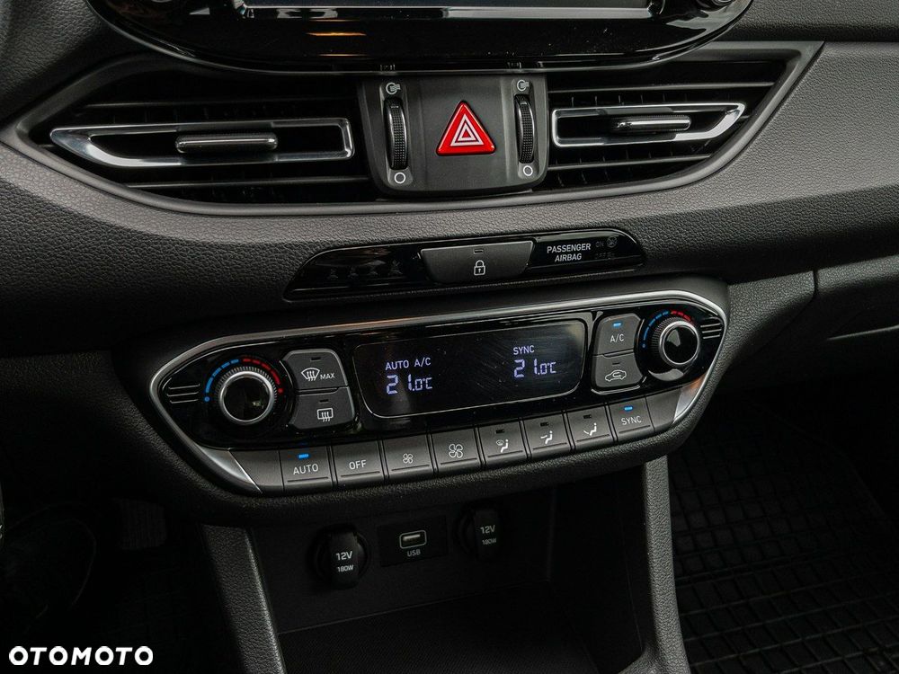 Hyundai i30 - 17